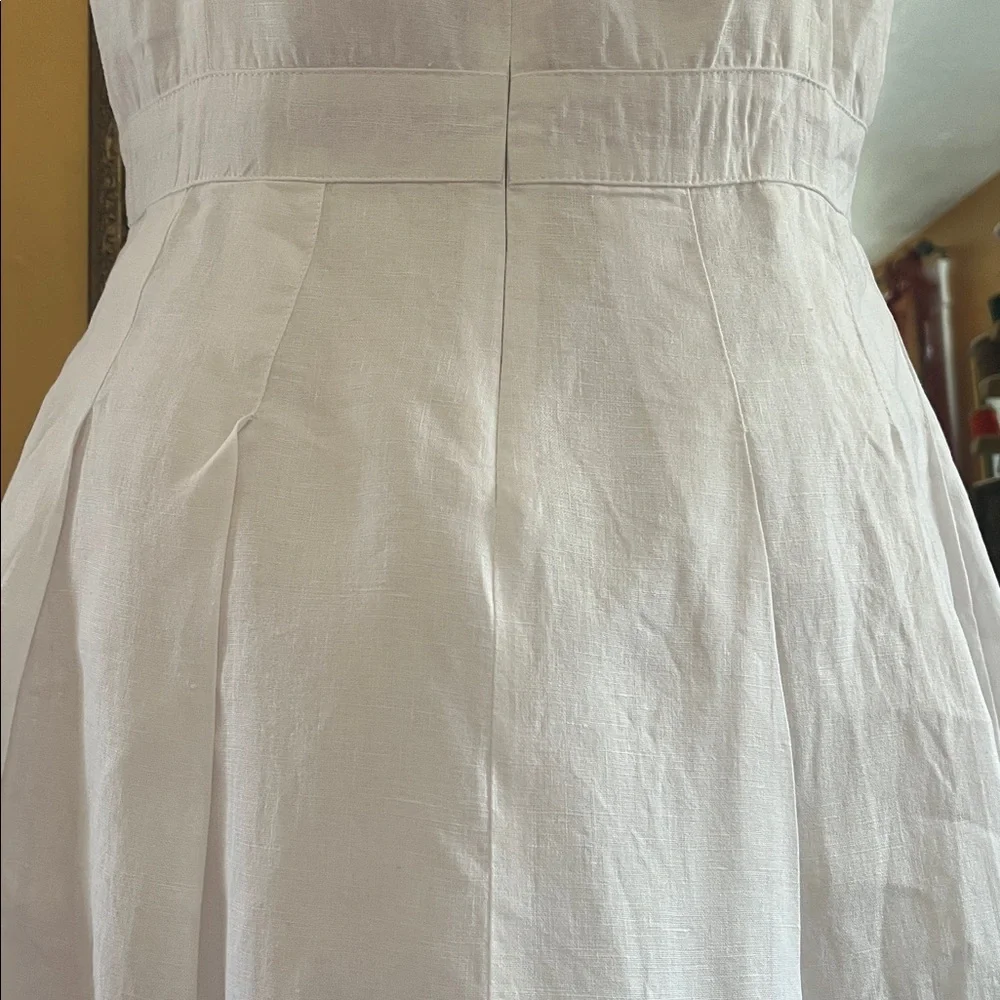Laureen Ralph Lauren White Linen A-Line Dress w/Pleats & Embroidered detail 14 - Picture 8 of 17